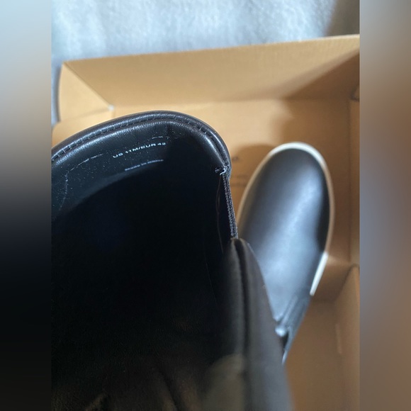 Vince Pacific Leather Slip on Sneakers - Picture 10 of 13